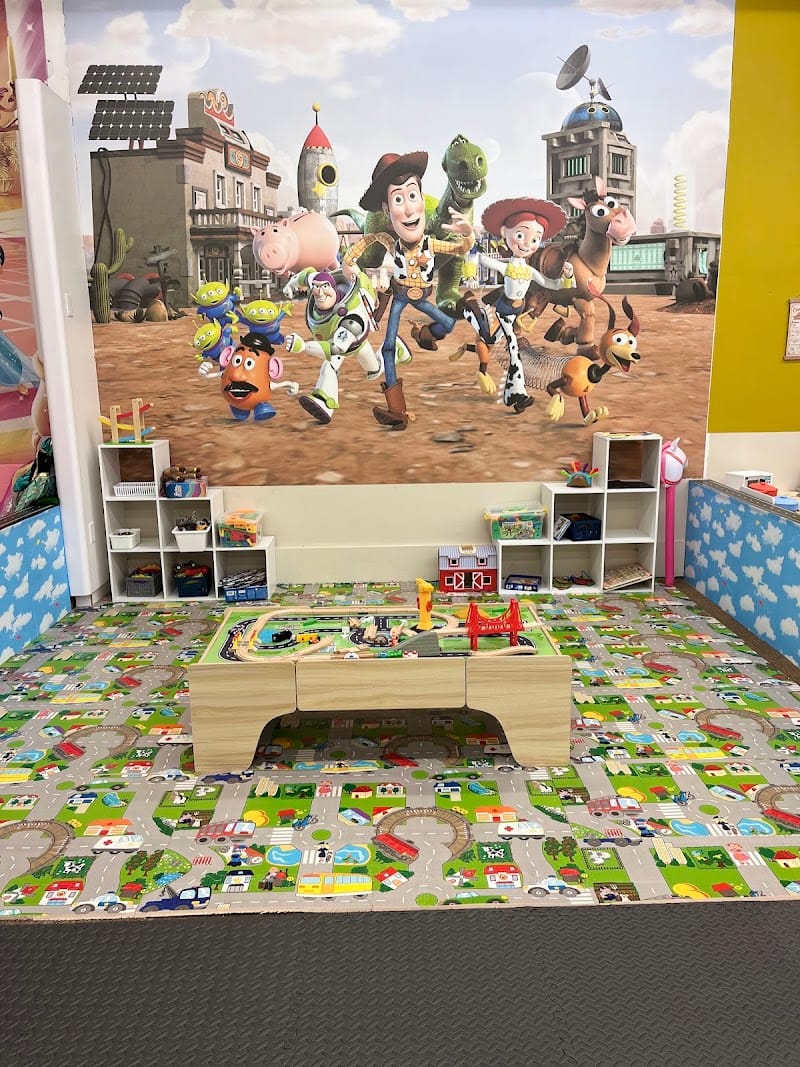 Adventure Town playground photo 3