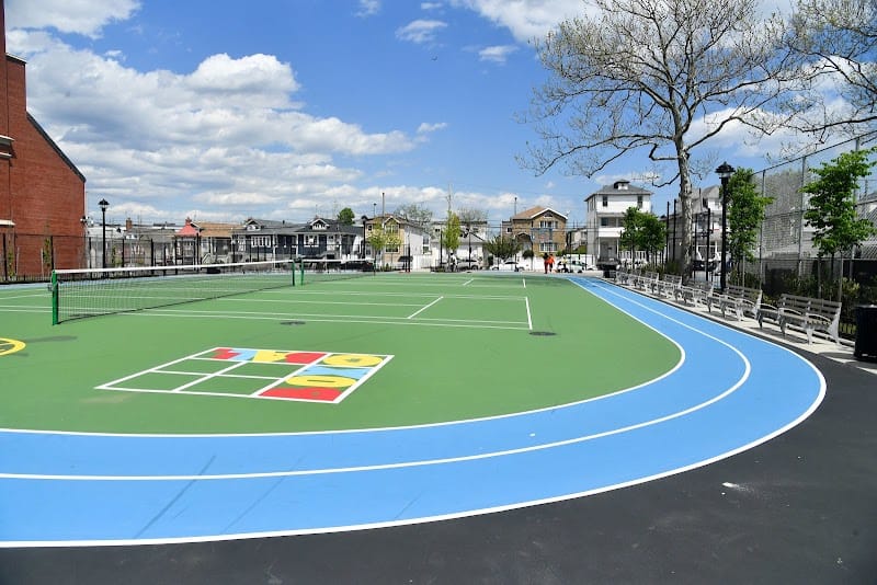 Almeda Playground playground photo 3