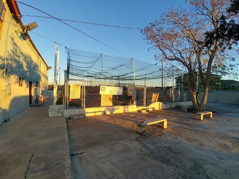 Batter Up playground photo 1