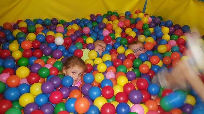 BB KIDZ KLUB playground photo 2