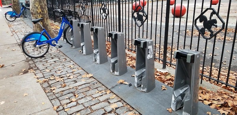 Bedford Playground playground photo 3