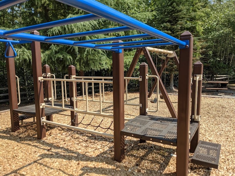 Blue Playground playground photo 2