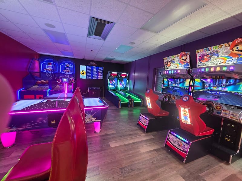 Bobbi's World playground photo 2