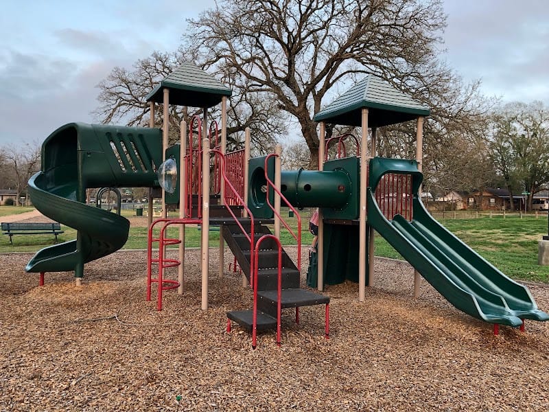 Bonham Park playground photo 2