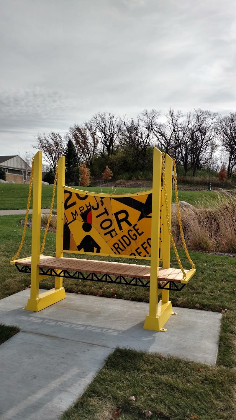 Bridgeview Park playground photo 3