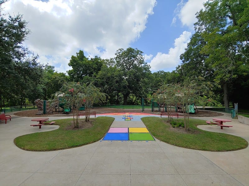 Clay Park playground photo 1