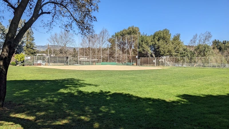 Commodore Park playground photo 2