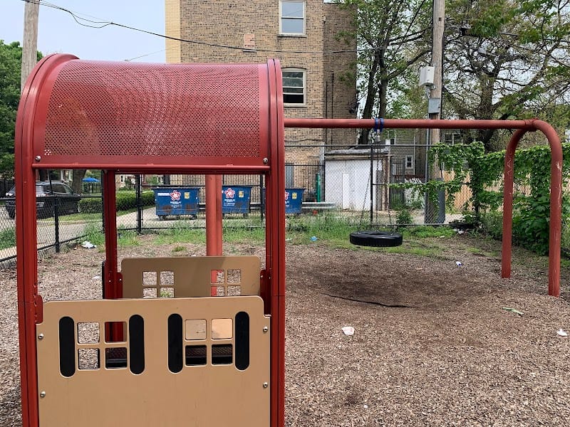 Cottonwood Park playground photo 2