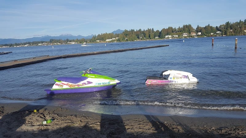Davies Beach playground photo 3