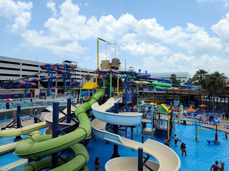 Daytona Lagoon playground photo 2
