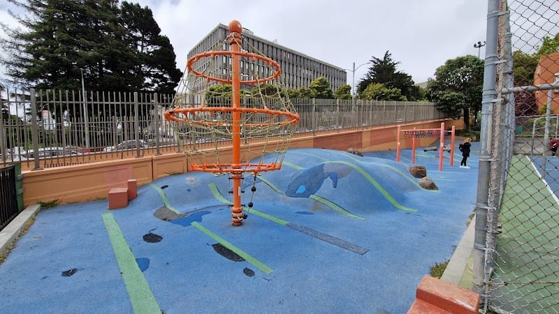 Duboce Playground playground photo 3