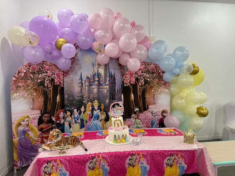 Ely's Play House playground photo 2