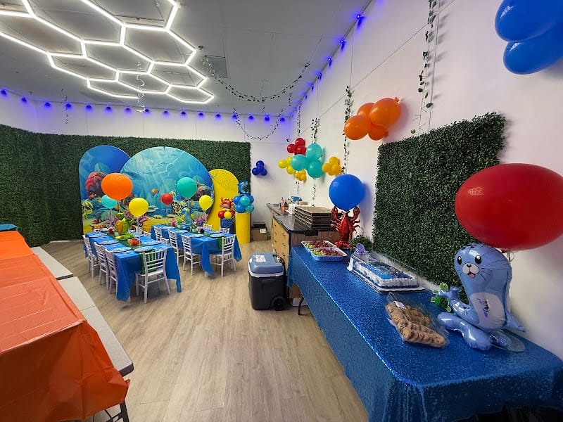 Ely's Play House playground photo 3