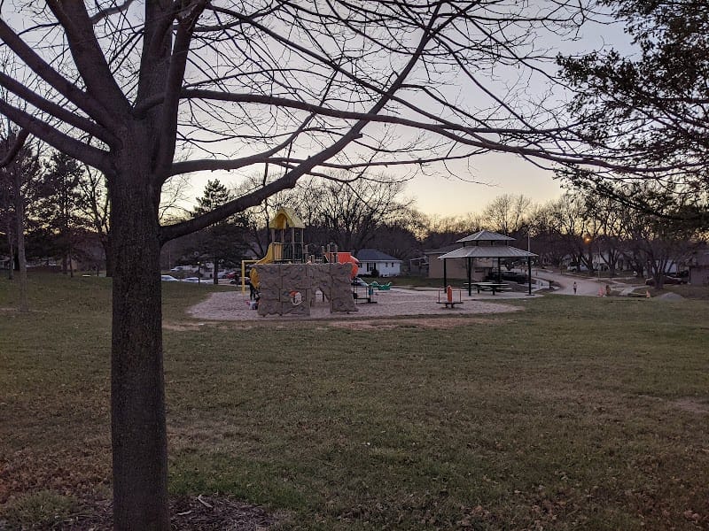 Englewood Park playground photo 2
