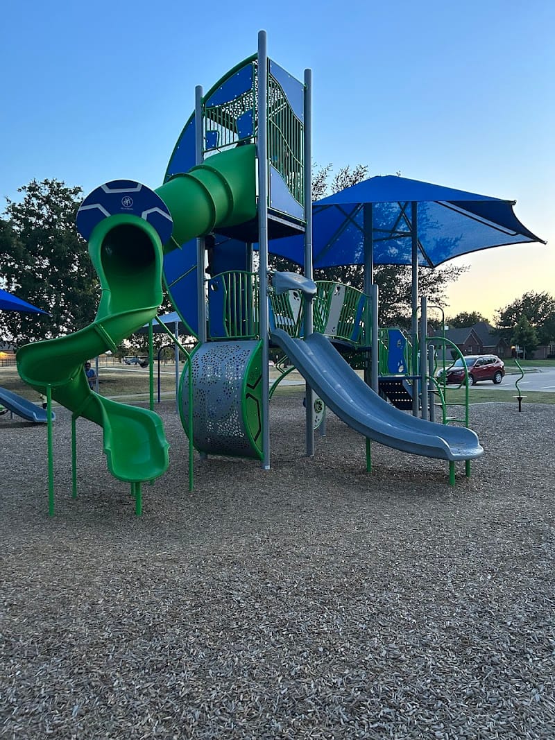 Falcon Creek Park playground photo 1
