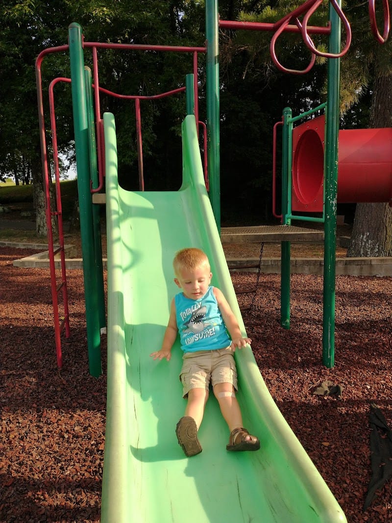 Family Park playground photo 3