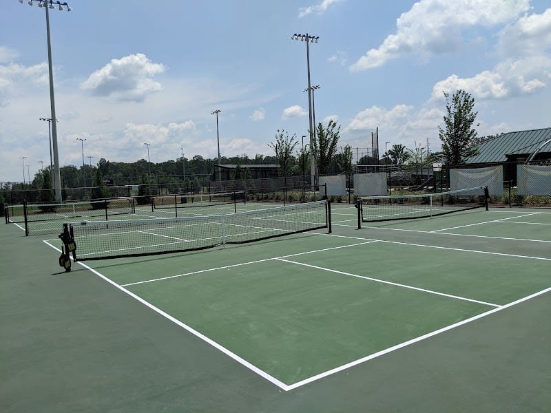 Field of Miracles playground photo 3