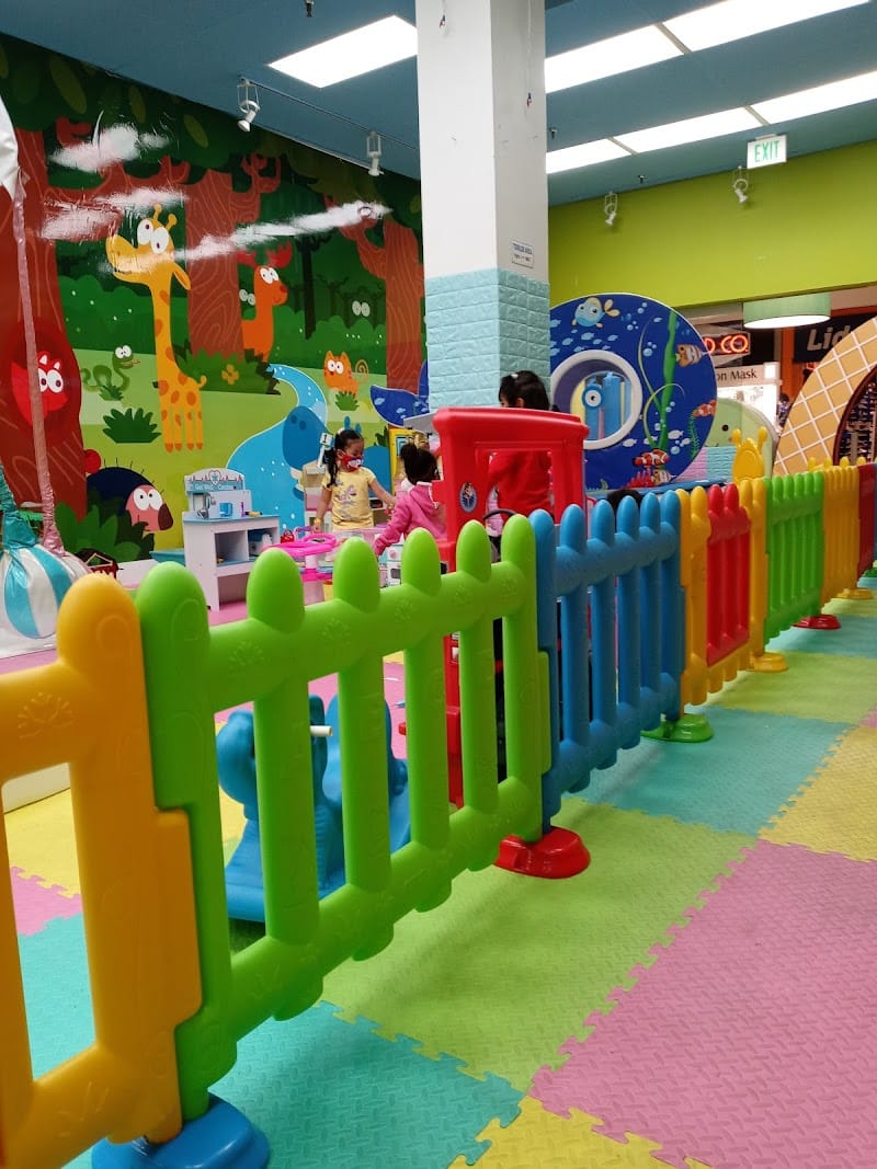 Funtastic Kidzone playground photo 1