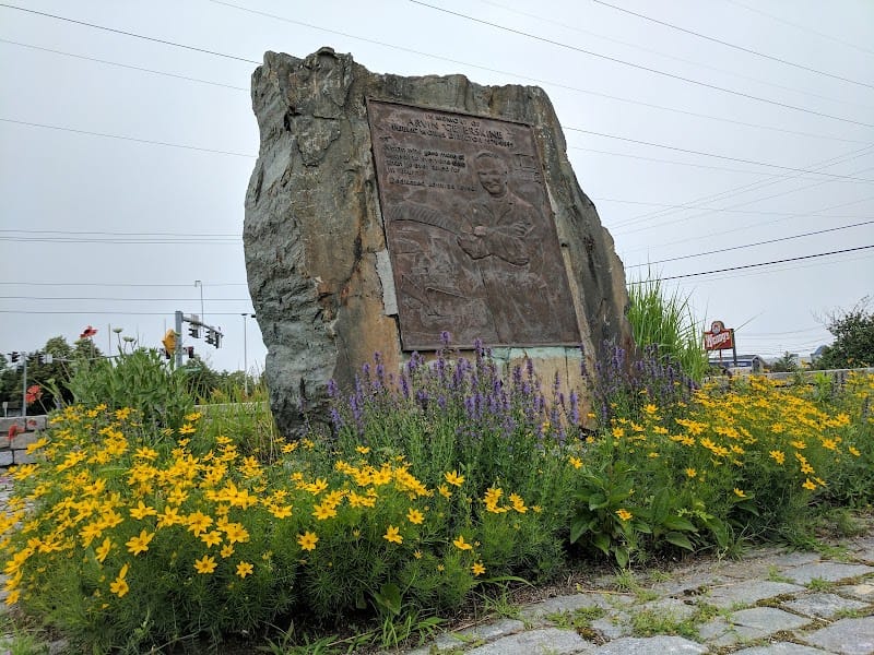 GE Erskine Park playground photo 2