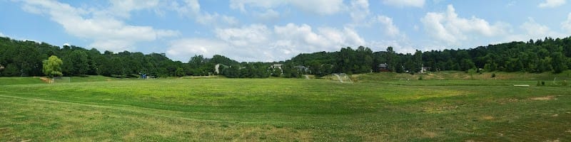 Golfview East Park playground photo 3