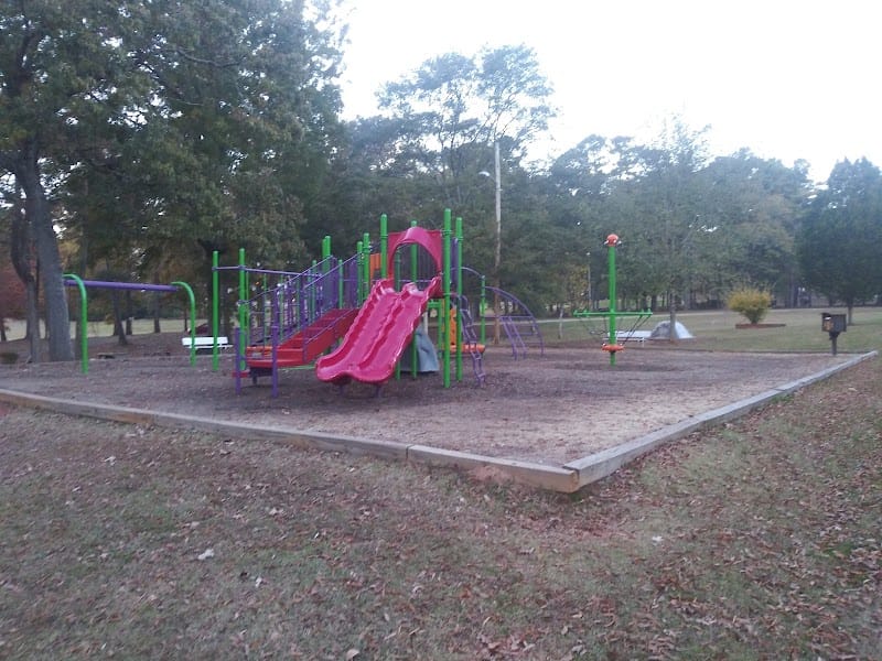 Griffin City Park playground photo 2