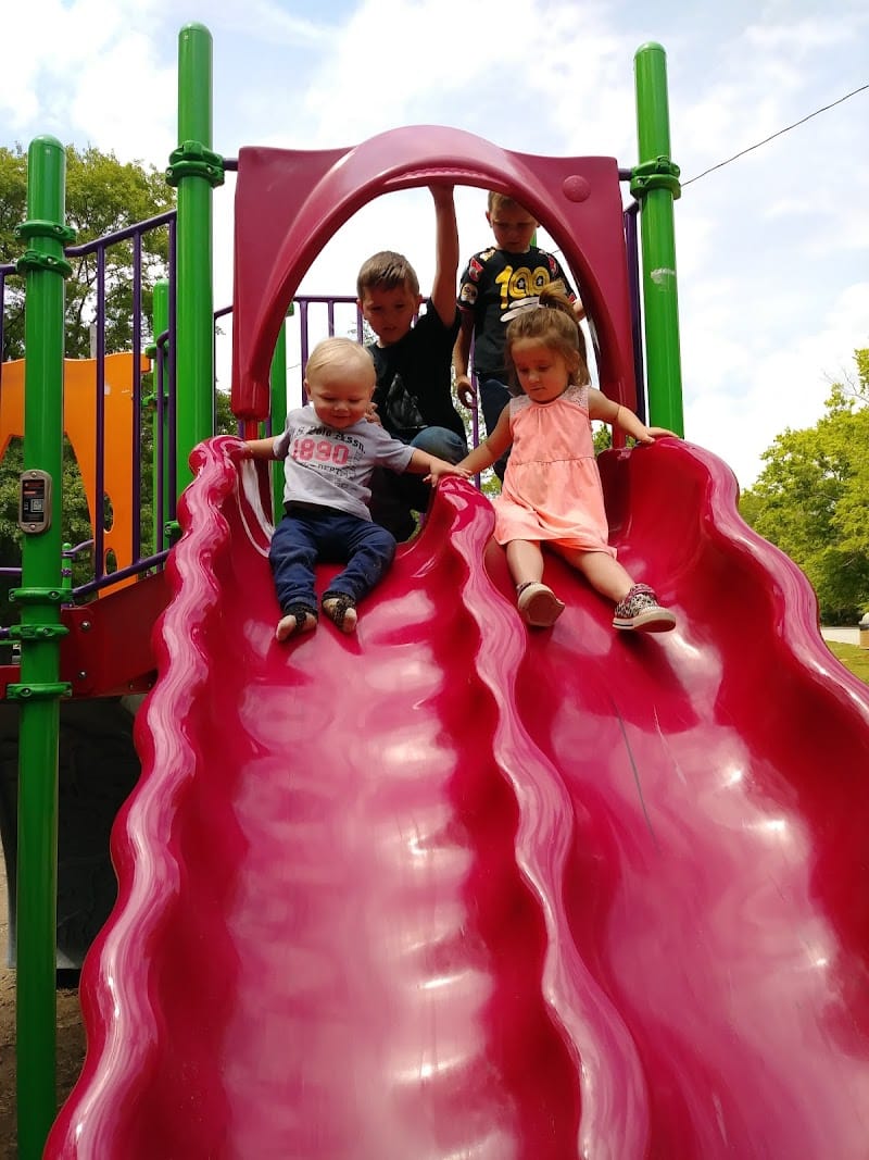 Griffin City Park playground photo 3