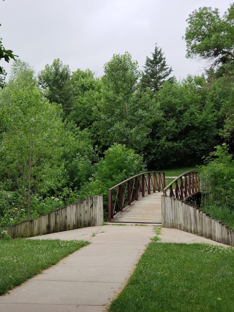Harvey Oaks Park playground photo 1