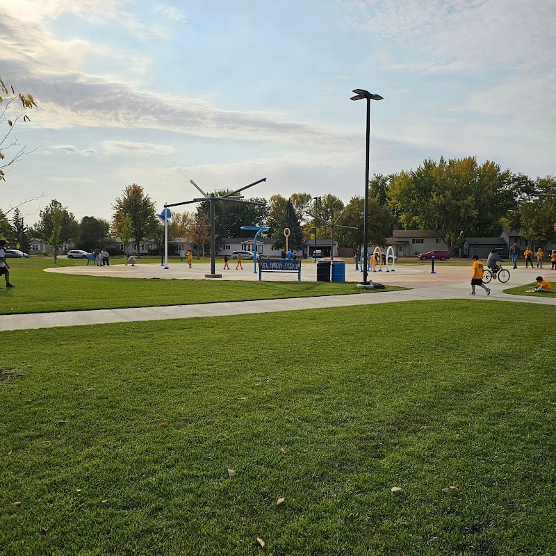 Hayward Park playground photo 1