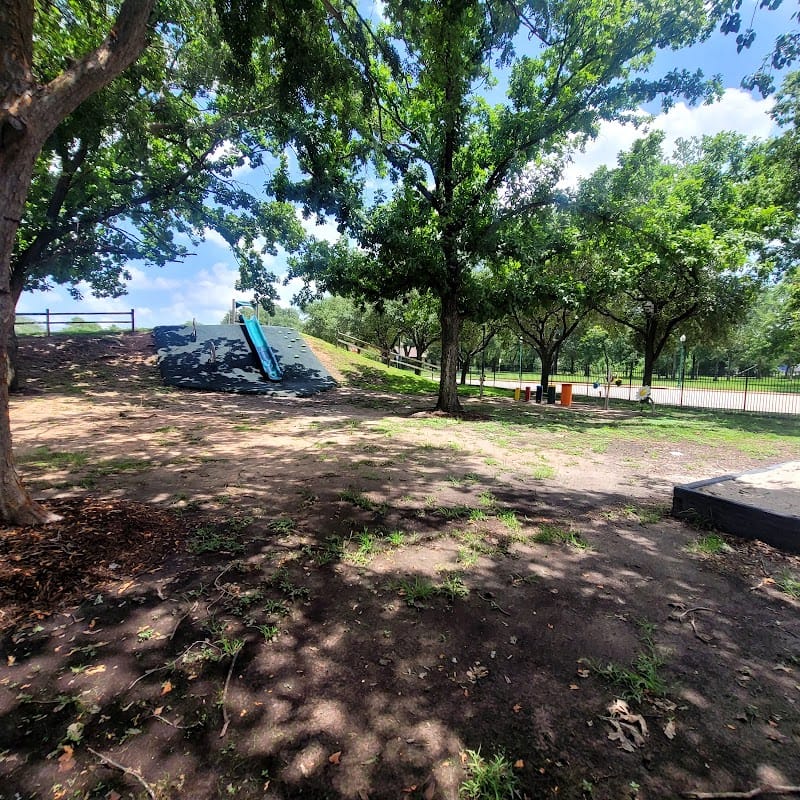 Heritage Place playground photo 3