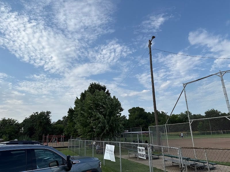 Hilcrest Park playground photo 2