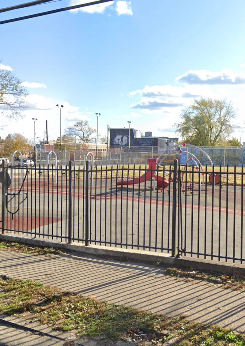 Hissey Playground playground photo 1