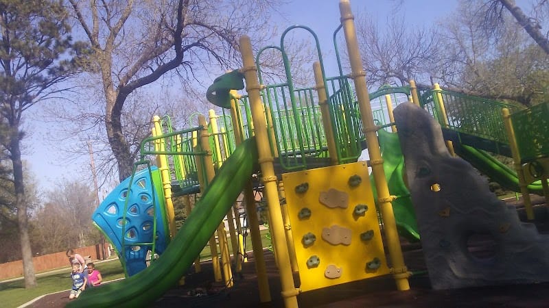 Hitchcock Park playground photo 3