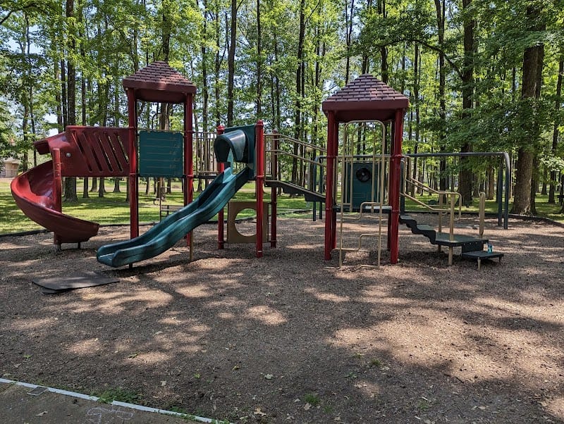 Howard McVay Park playground photo 1