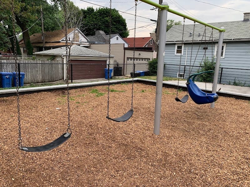 Humbert (James) Park playground photo 2