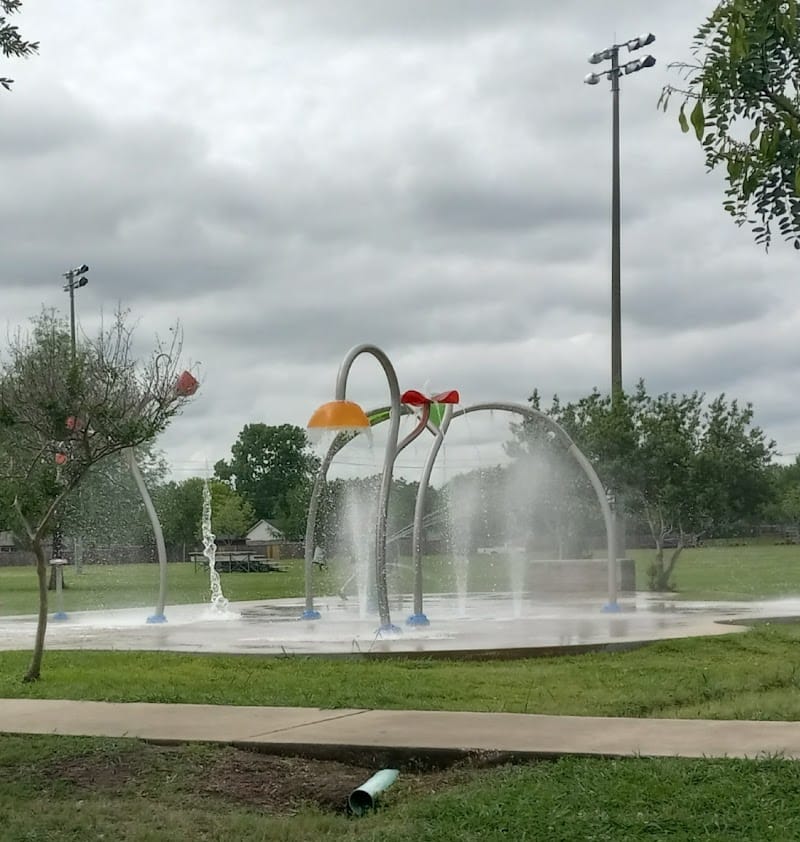 Hunters Glen Park playground photo 2