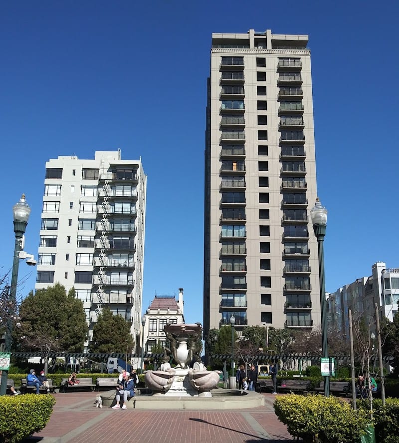 Huntington Park playground photo 1