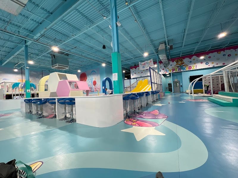 Hyper Kidz Ashburn playground photo 3