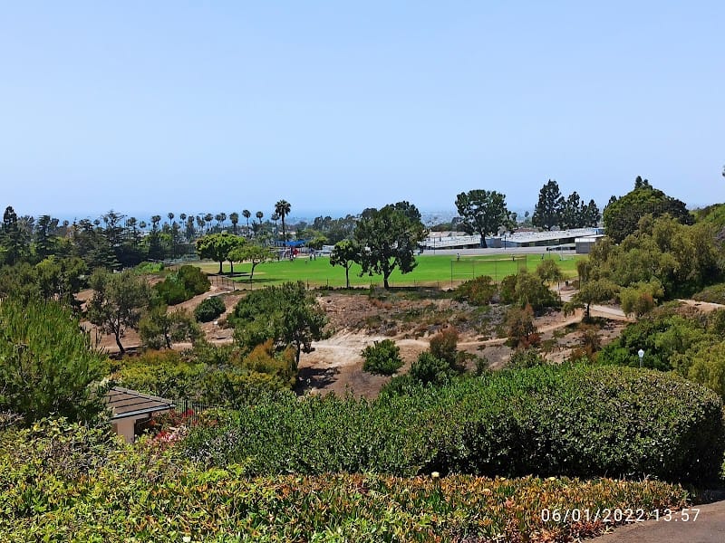 Jasmine View Park playground photo 2