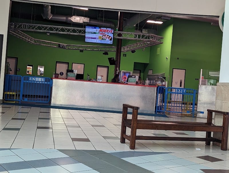 Jump 'N Jammin playground photo 3