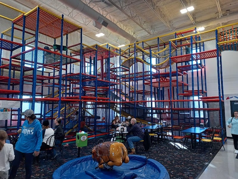 Kid Mania playground photo 2