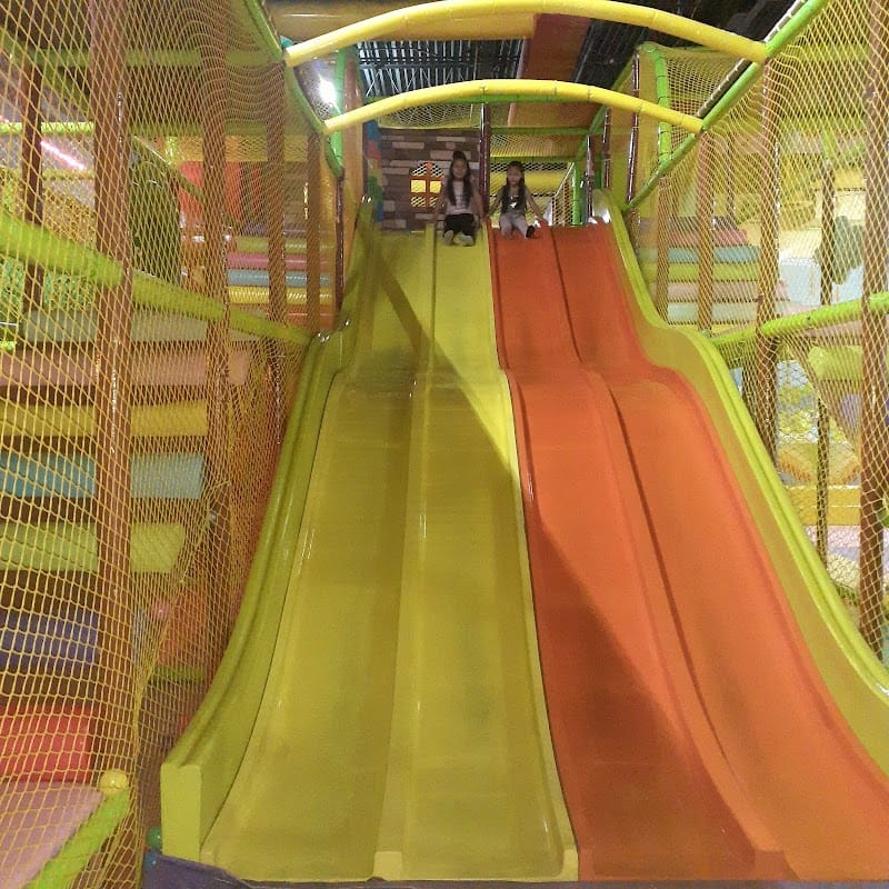 Kids Paradise playground photo 3