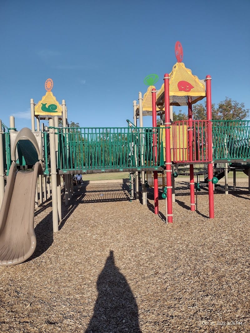 Kirby Park playground photo 1