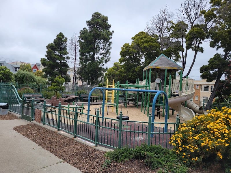 Koshland Park playground photo 1