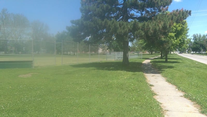 Kountze Park playground photo 3