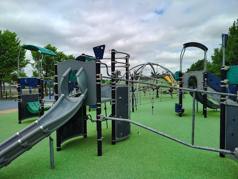 La Villita Park playground photo 1