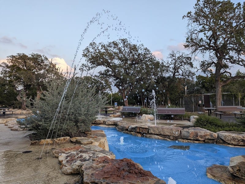 Lakewood Park playground photo 3