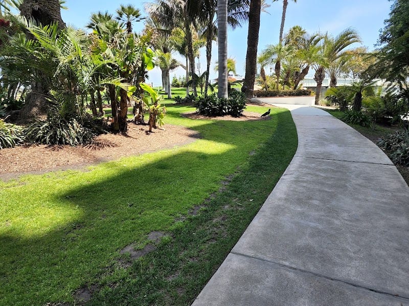 Lido Park playground photo 3