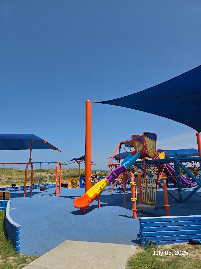 Little Island Park playground photo 3