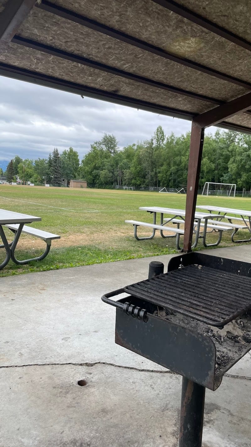 Lloyd Steele Park playground photo 2