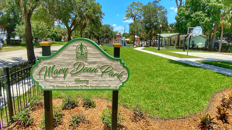 Mary Dean Park playground photo 1